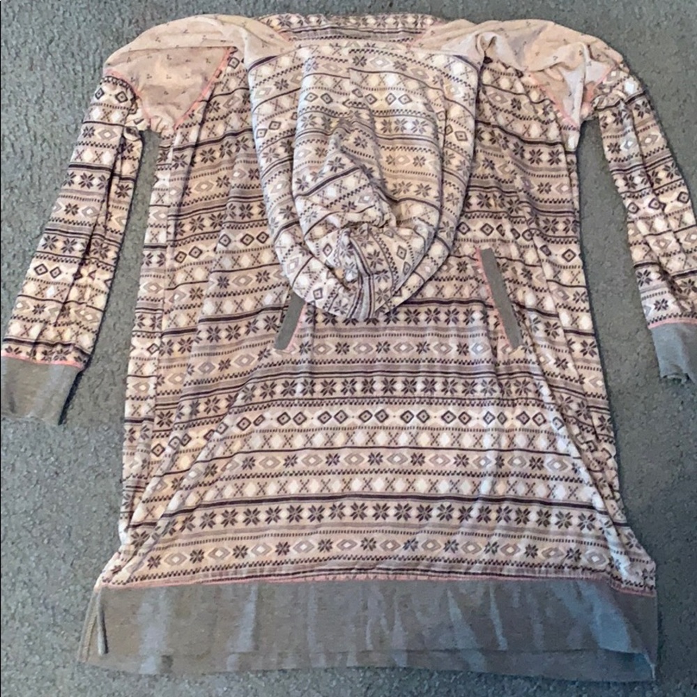 Hooded sleep gown
